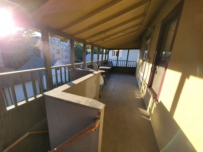 Building Photo - 3136 Lyndale Ave S