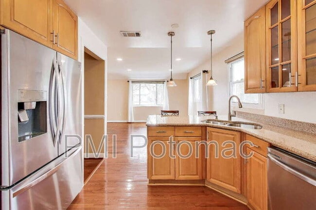 Building Photo - 12609 Holdridge Rd