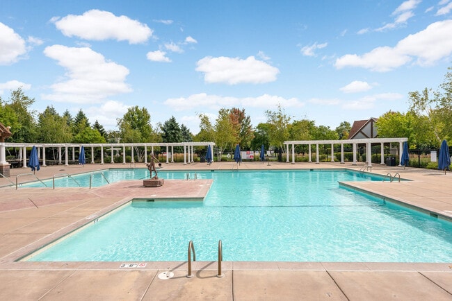 Building Photo - 10855 Falling Water Ln