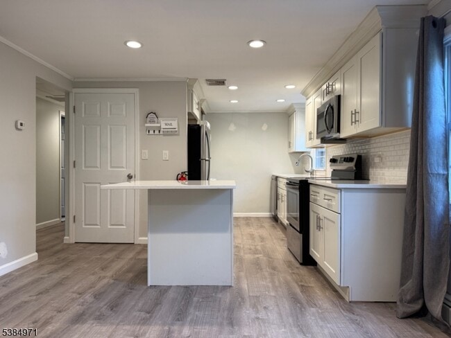 Building Photo - 200 N Lehigh Ave