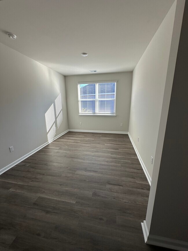 Building Photo - 1239 Rippling Cv Lp SW