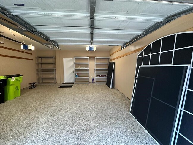 Building Photo - 4323 Ringrose Dr