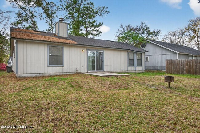 Building Photo - 8725 Huntington Woods Cir N