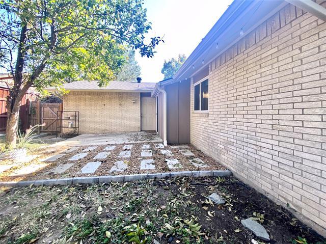 Building Photo - 13815 Stonemoss Dr