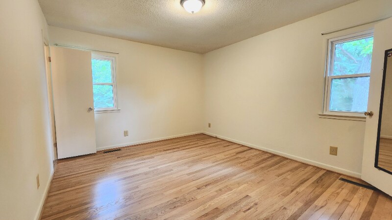 Building Photo - 2703 Candlenut Rd