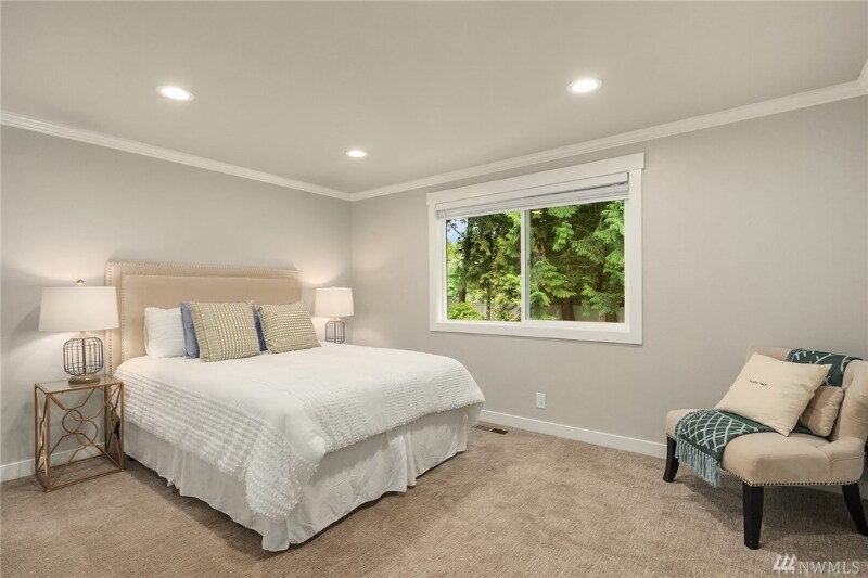 Building Photo - 17704 NE 34th St