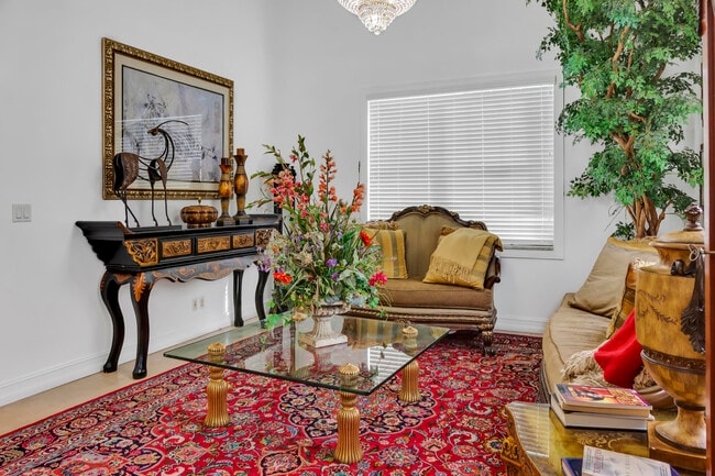 Building Photo - 12121 70th Pl N