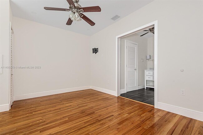 Building Photo - 500 Palmetto Dr