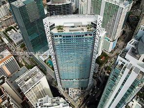 Building Photo - 1300 Brickell Bay Dr