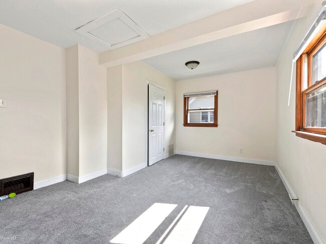 Building Photo - 1513 Connor Ave