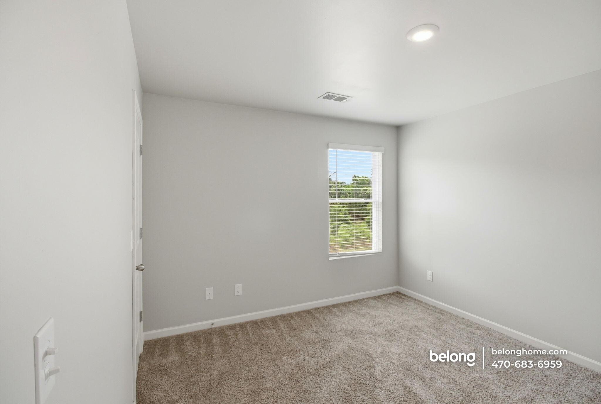 Building Photo - 163 Goodall Woods Dr