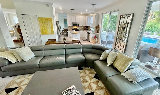 Building Photo - 4093 Staghorn Ln