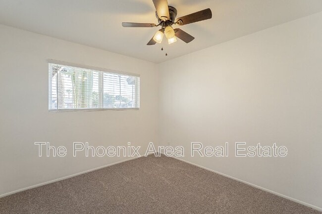 Building Photo - 8532 E Chaparral Rd