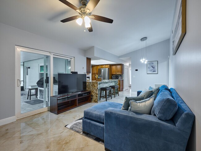 Building Photo - 1267 Summerwood Cir
