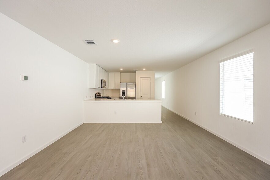 Building Photo - 433 Payton Pl