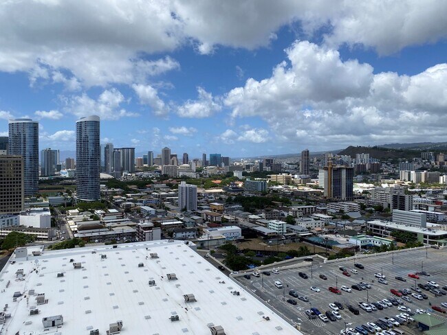 Building Photo - Azure Ala Moana - High Floor One Bedroom