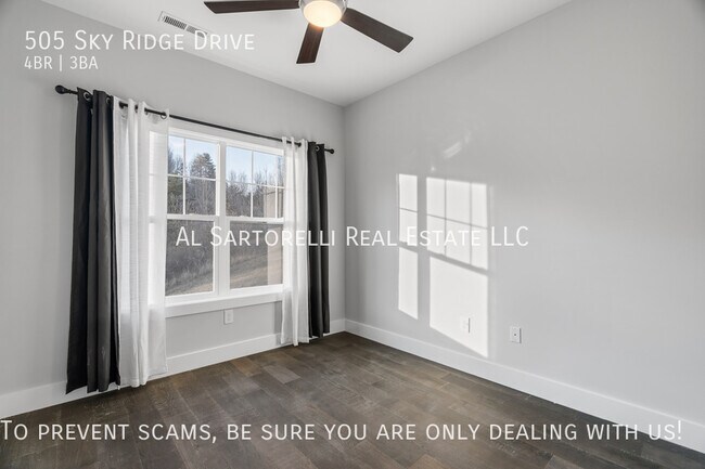 Building Photo - 505 Sky Ridge Dr