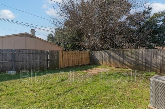 Building Photo - 1722 Fitzgerald Ct