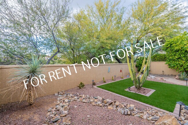 Building Photo - 12765 Walking Deer Pl