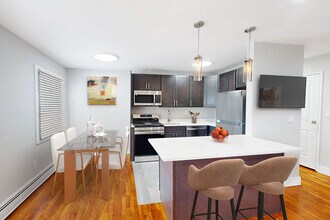 Building Photo - Stiles Arms