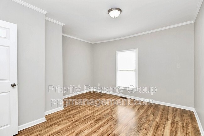 Building Photo - 818 Frederick St