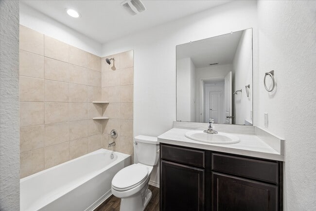 Building Photo - 16691 Lonely Pines Dr