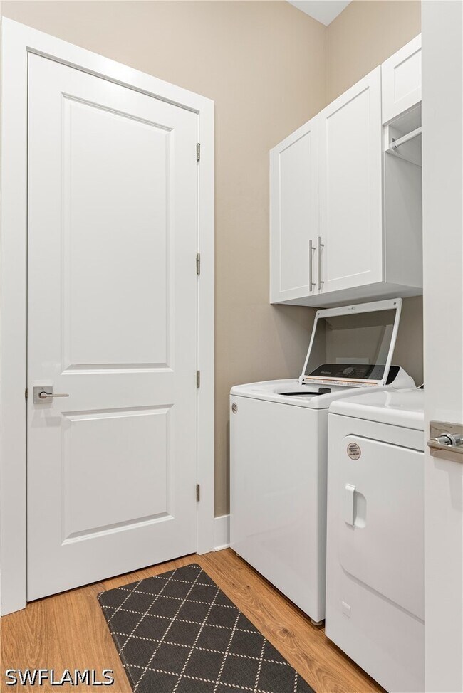 Building Photo - 9552 Caymas Ter