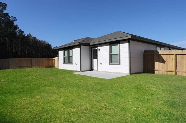 Building Photo - 5835 Canterbury Bells Ln
