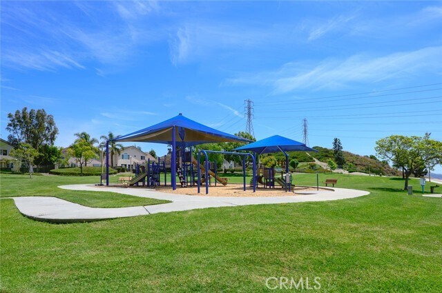 Building Photo - 4640 E Somerton Ave