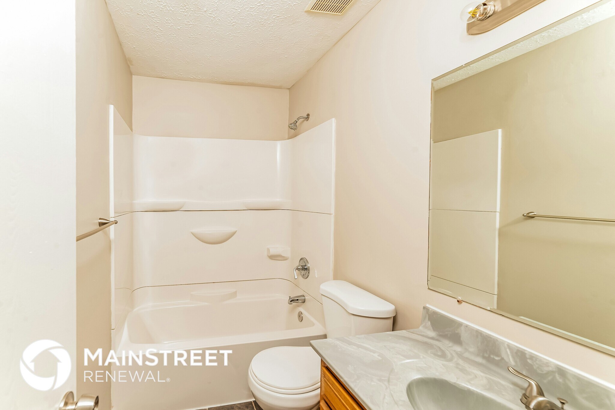 Building Photo - 9625 Combs Ln