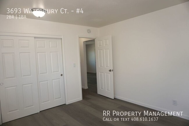 Building Photo - Updated Top Floor Unit in West San Jose!