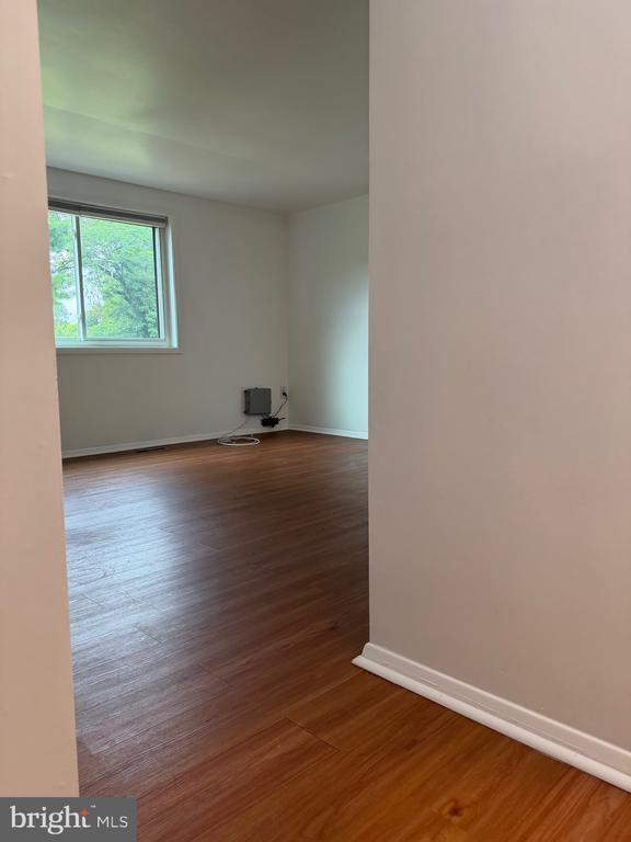 Building Photo - 6581 Sweet Fern