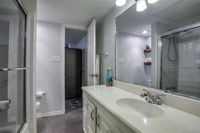 Building Photo - 3431 San Jacinto St