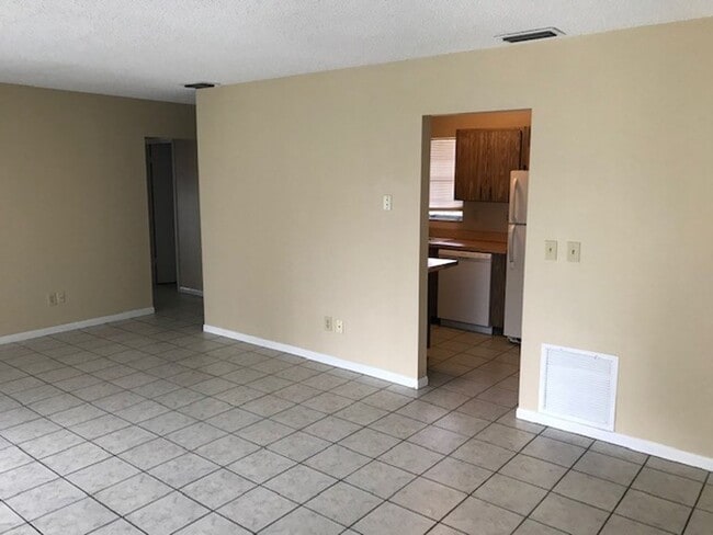 Building Photo - 5408 Mariner Blvd