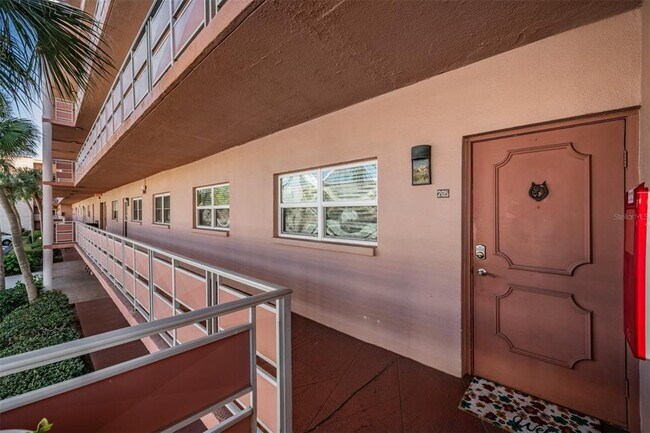 Building Photo - 5521 80th St N