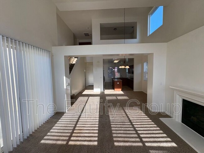Building Photo - 1422 N PELAGO Ct