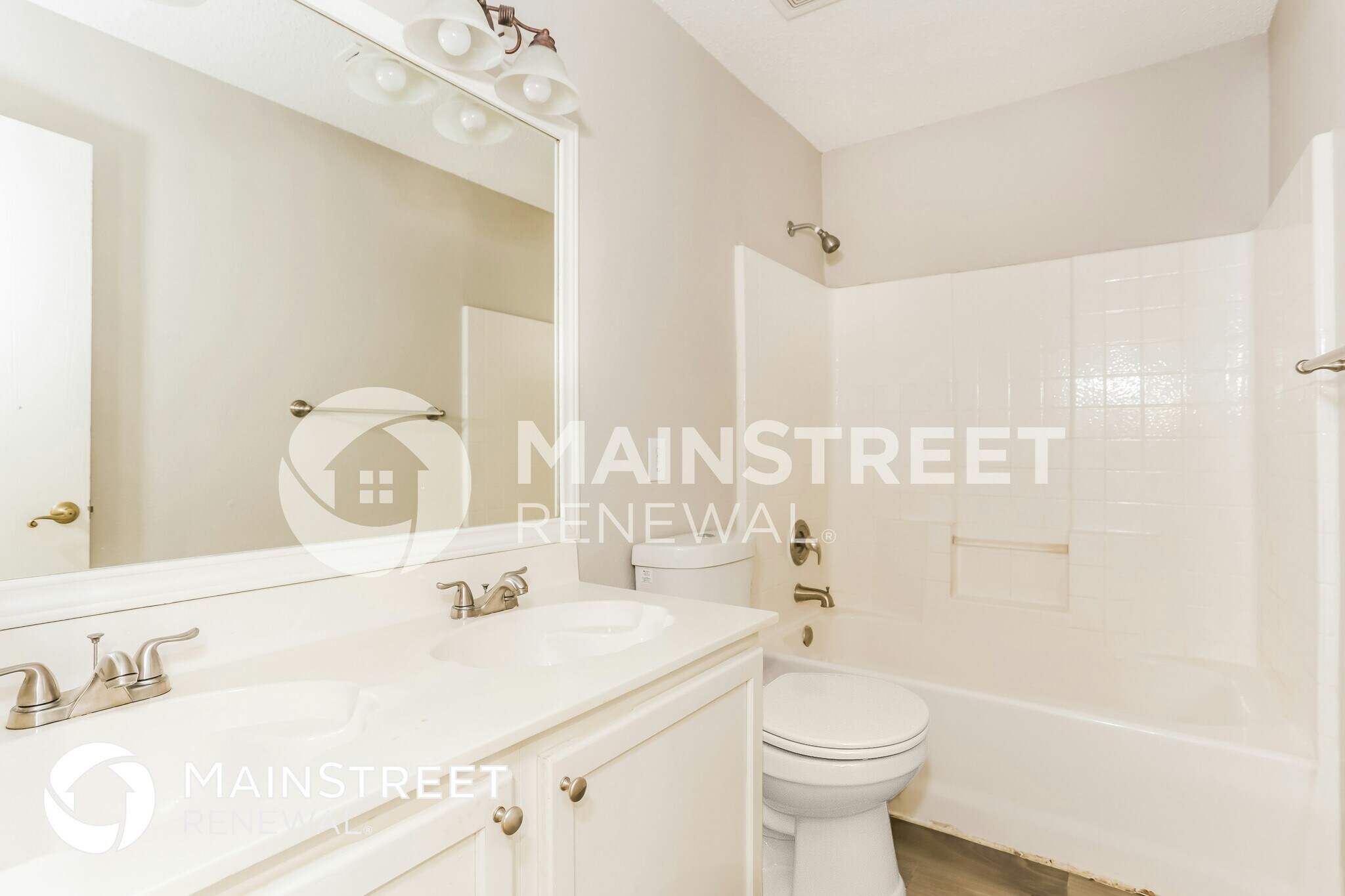 Building Photo - 8733 Stonebriar Ln