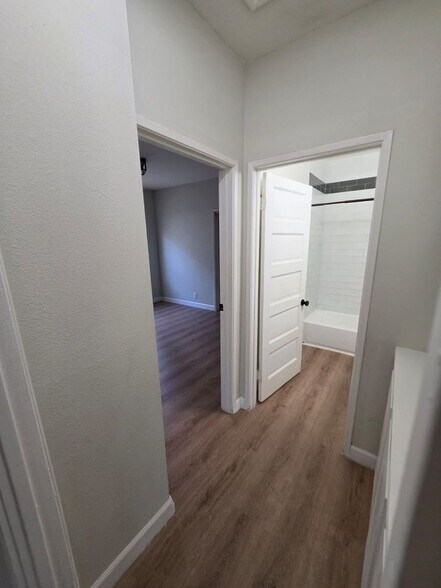 Building Photo - 2181 W 29th St
