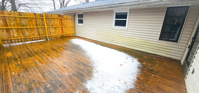 Building Photo - 3306-3308 Shelley Dr