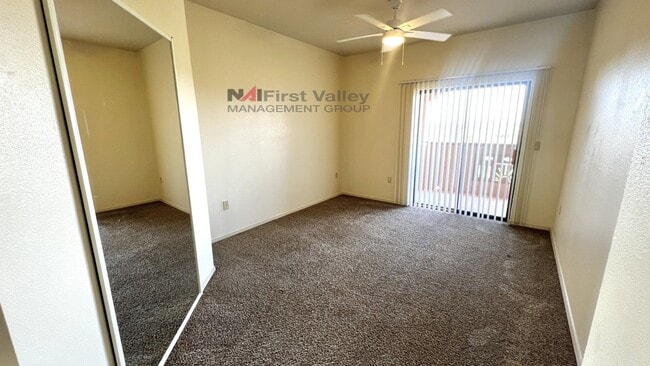 Building Photo - 3 Bedrooms, 2 Baths