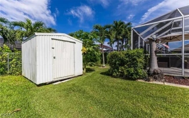 Building Photo - 4516 SW 21st Pl