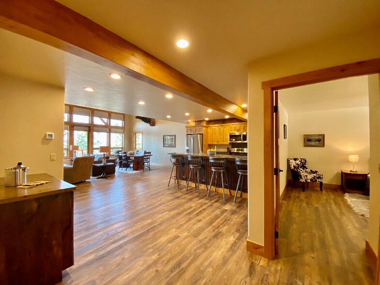 Building Photo - 283 Eagle Bend Dr