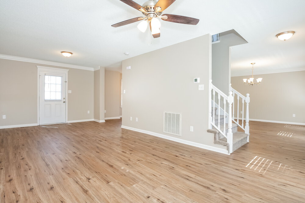 Building Photo - 1310 Candlewood Dr