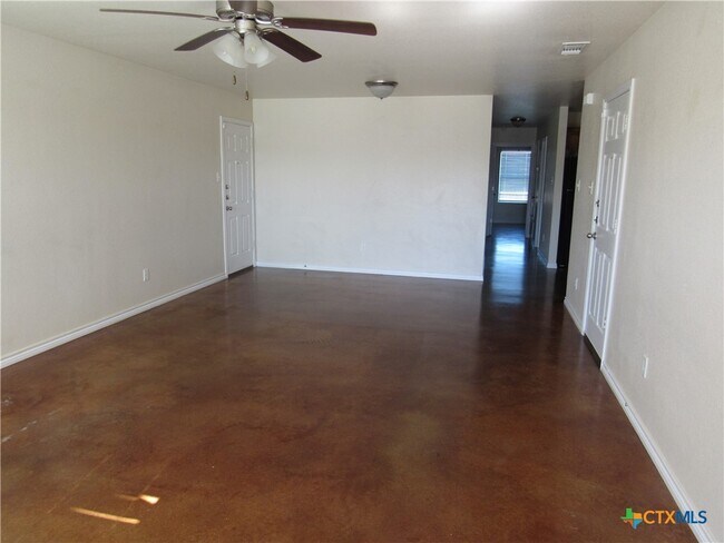 Building Photo - 2906 Starlight Dr