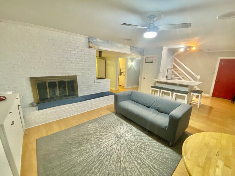 Basement - 307 Nottingham Rd