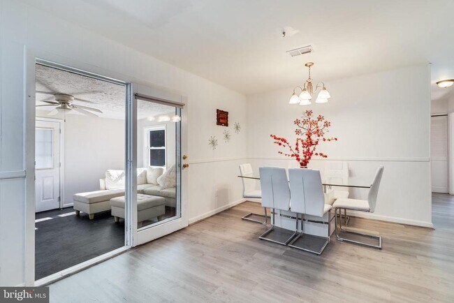 Building Photo - 314 Rivermont Dr