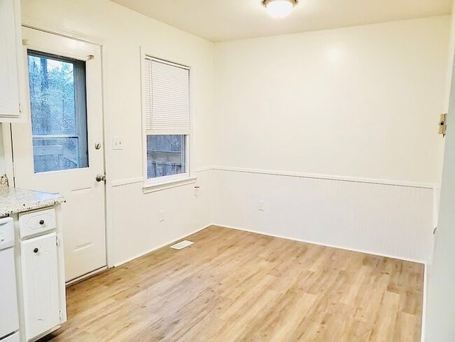 Building Photo - 217 Wynn Way