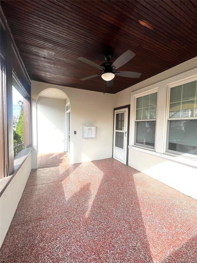 Building Photo - 171 Beechwood Ave