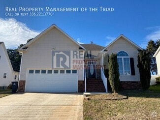 Building Photo - 120 Sedge Meadow Dr