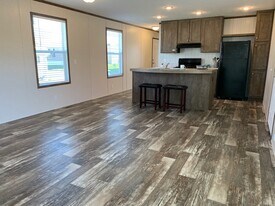 Building Photo - 17027 Coventry Ln